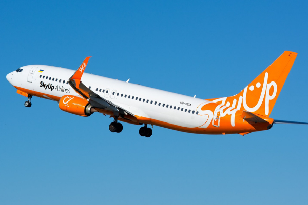 SkyUp навесні запустить три нових рейси з України до Польщі