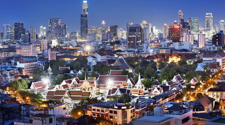 Больше всего туристов путешествуют в Бангкок, а тратят деньги - в Дубае: исследования Mastercard